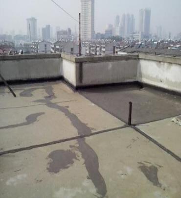 获嘉漏水维修 楼顶漏水是什么原因，楼顶漏水维修方法是什么?